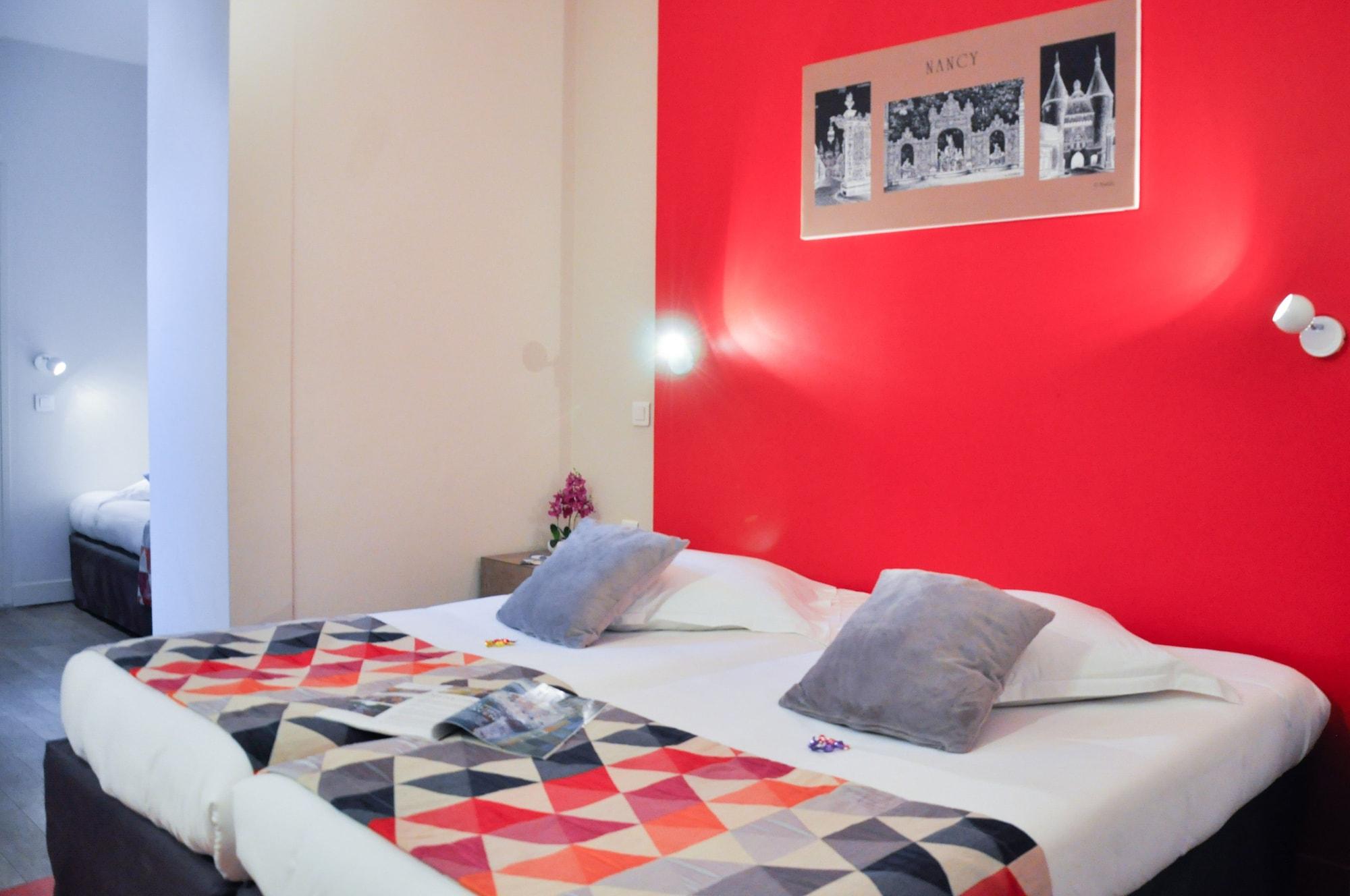 Hotel Stanley By Happyculture Nancy Bagian luar foto