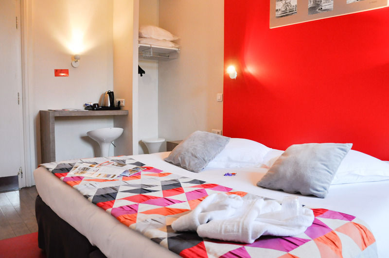 Hotel Stanley By Happyculture Nancy Bagian luar foto
