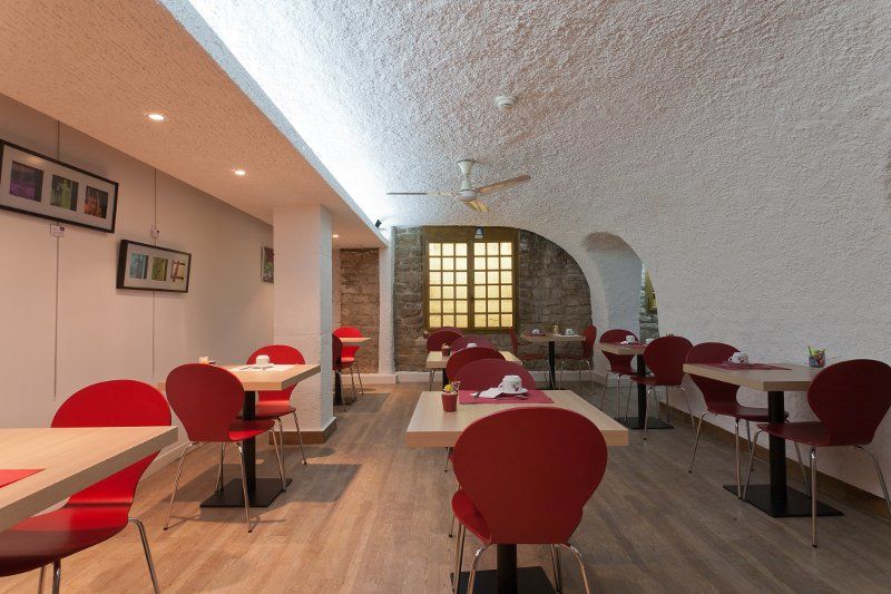 Hotel Stanley By Happyculture Nancy Bagian luar foto